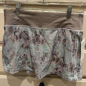 Lululemon Pace Rival MR Skirt.